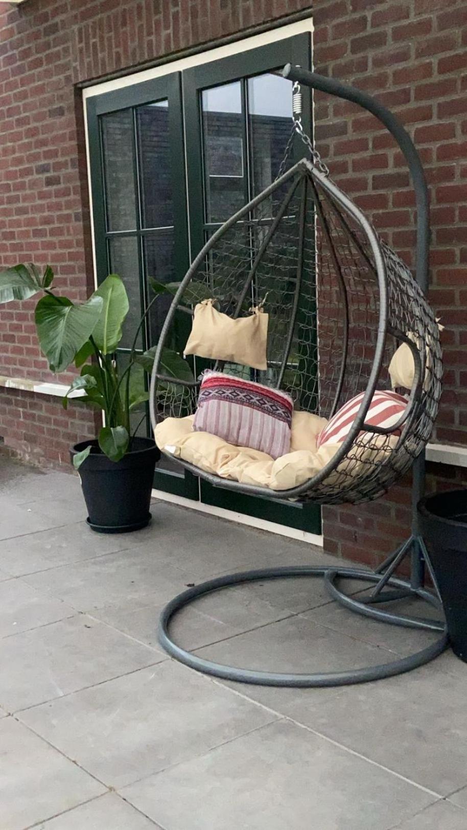 Nancy In Holland *