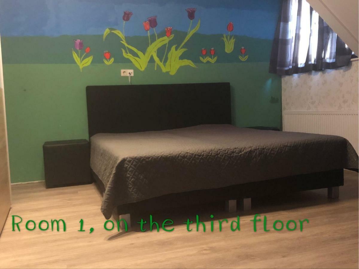Nancy In Holland Met Eigen Badkamer , Independent Bathroom Bed & Breakfast *