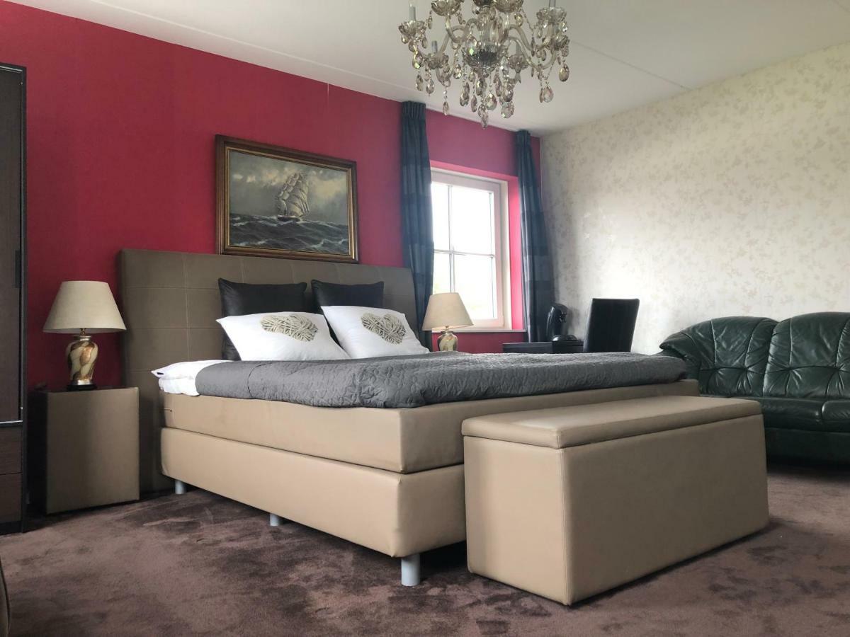 Nancy In Holland Met Eigen Badkamer , Independent Bathroom Aalten